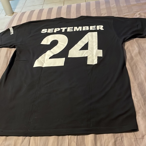 Sz L black October’s Very Own short sleeve shirt nothing was the same on chest - Picture 3 of 3